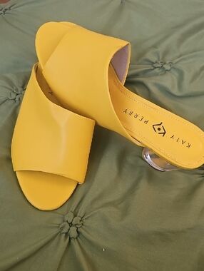 Katy Perry Collections Bright Yellow Slide Mules